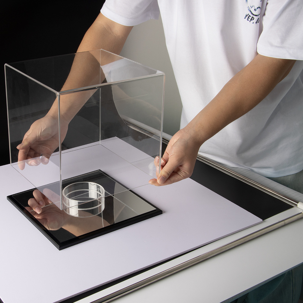 Caja de exhibición de baloncesto de acrílico cubierta de exhibición a prueba de polvo de vidrio orgánico transparente baloncesto Rugby colección soporte de exhibición