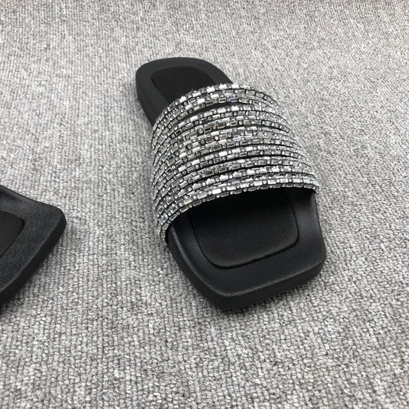 European Station 2024 Summer New Women's Shoes Open Toe Flat Bottom Rhinestone Stripes Outer Wear Single Slipper Simple Sandals Women_voghion.com
