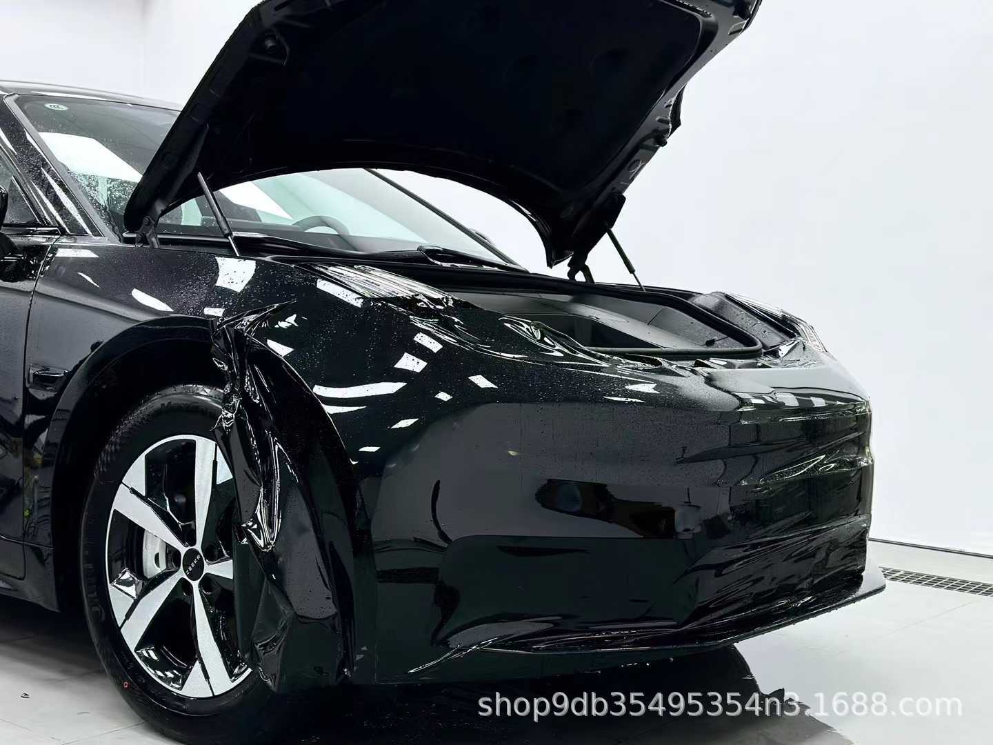Imported Tpu Super Bright Piano Black Color Changing Film Bright Black Full Car Car Clothing Matte Color Changing Modified Paint Protective Film