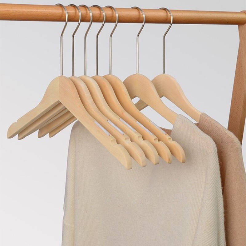 Floor-standing clothes rack for clothing stores, solid wood hanger for women's clothing stores, wooden clothes hanger with trouser clips, wood-colored and non-slip Floor-standing clothes rack for clothing stores, solid wood hanger for women's clothing stores, wooden clothes hanger with trouser clips, wood-colored and non-slip