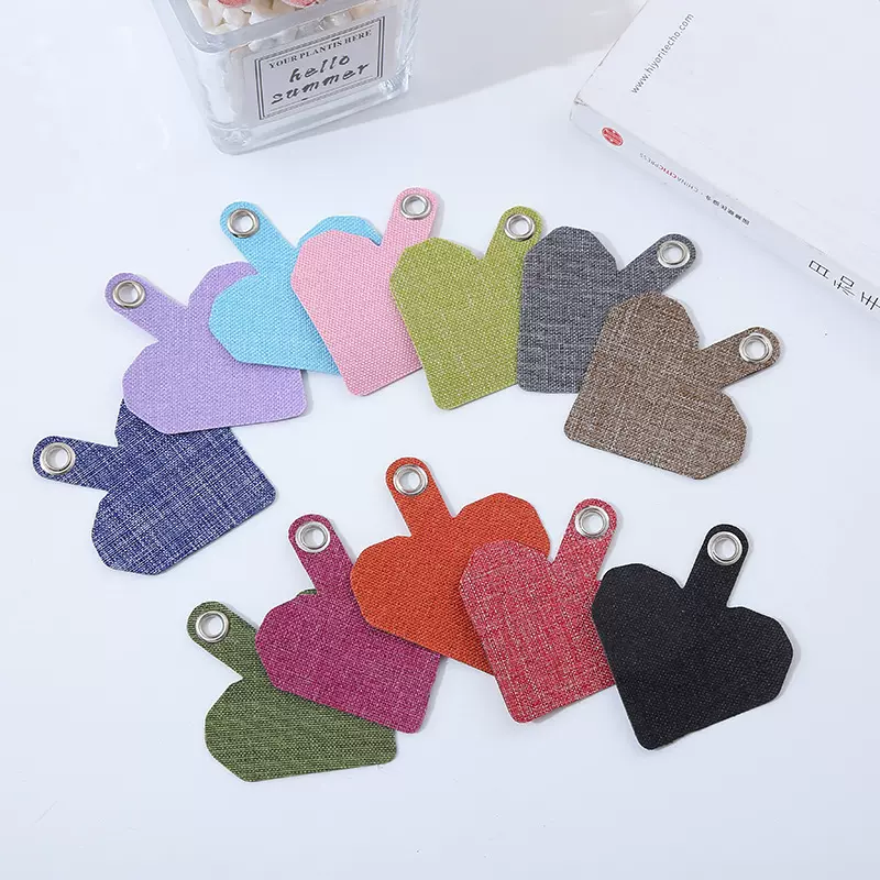 挂绳垫片手机壳夹片挂绳贴片常用款挂绳心形饰品可印刷logo垫片