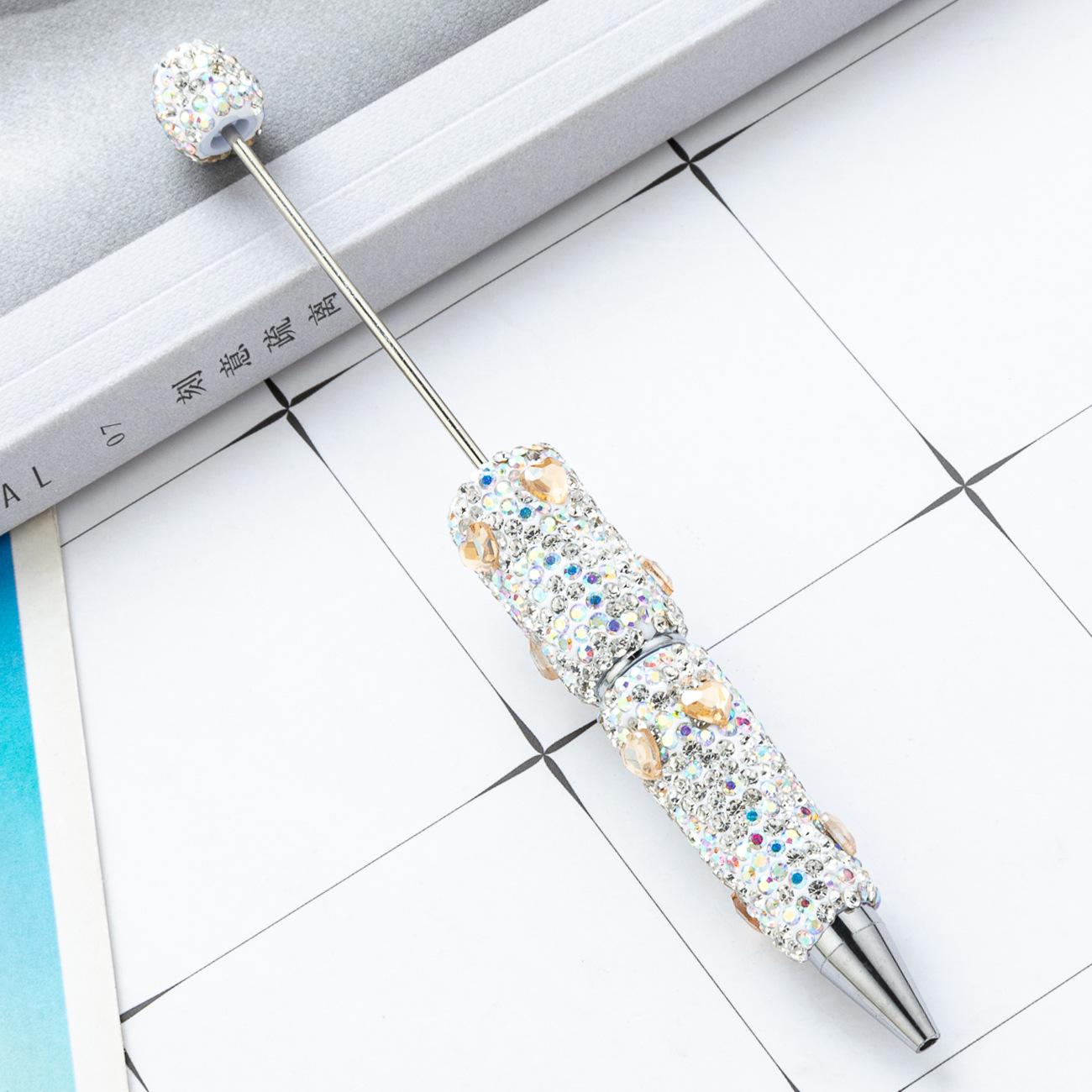 Nuevo bolígrafo con cuentas de amor de bricolaje, bolígrafo con cuentas de plástico de diamantes completos, fabricante de bolígrafos con cuentas de diamantes hechos a mano al por mayor