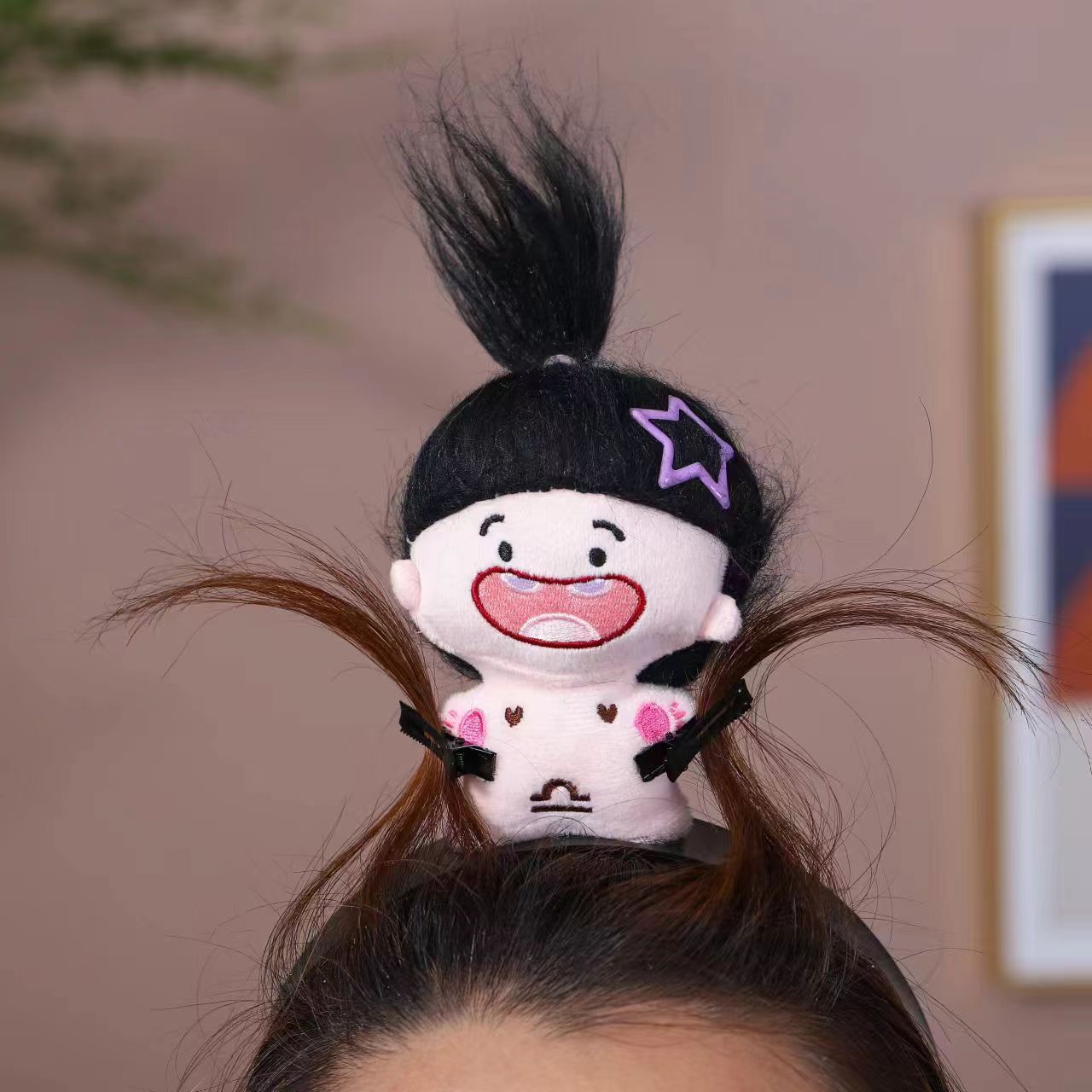 Nueva colección de dibujos animados lindos peluche ratón muñeca de algodón capibara lavado de cara joyería de pelo abrazadera de cabello