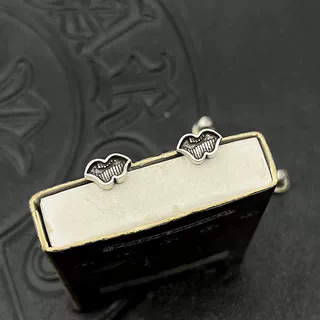 Retro classic earrings for men and women hip-hop style