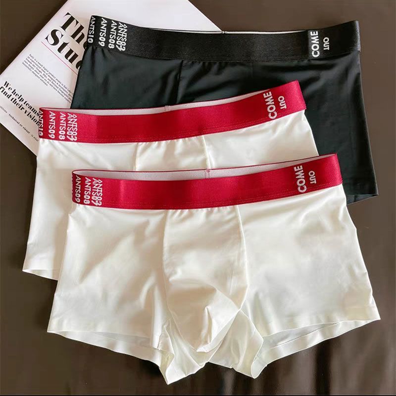 Black+white red+white red