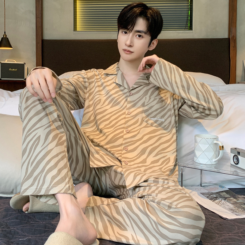 Pijamas de hombre cuidadosamente seleccionados, primavera y otoño, algodón puro, manga larga, nuevo estilo suelto, talla grande, los jóvenes pueden usar ropa de hogar