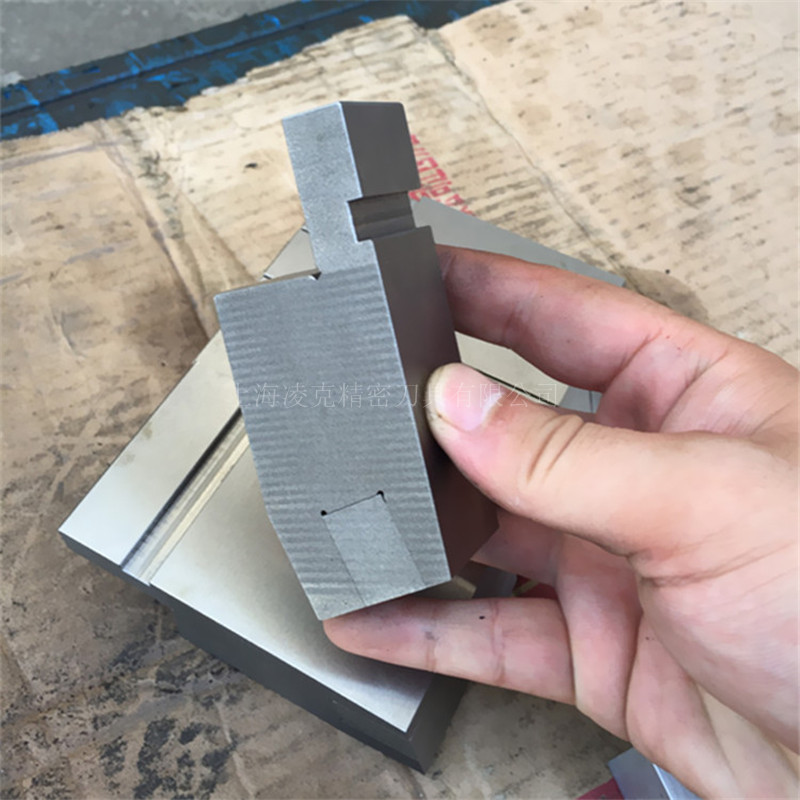 �ӹ����ƶϲ������ģ�� ����������β�ģ�� ���������ģ������