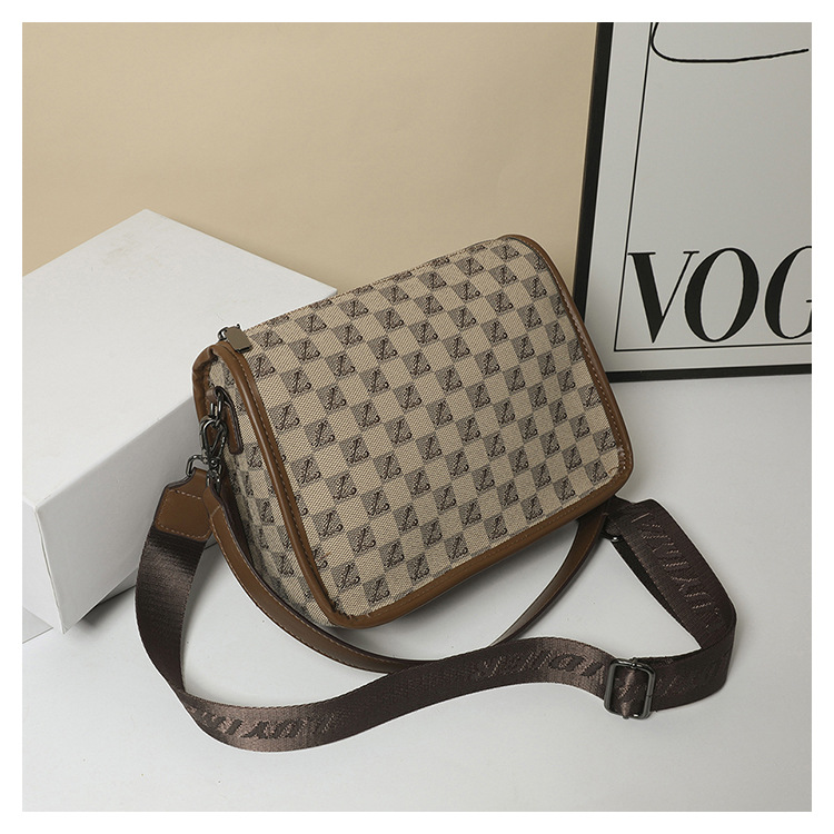 Netizen Women's 2024 New Popular Fashion Print Crossbody Small Square Versatile Broadband Shoulder Pea Bag_voghion.com