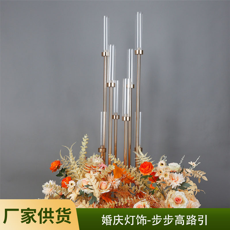 Nuevos accesorios de la boda suministro directo de fábrica de hierro galvanoplastia Festival de metal Candelabro plomo carretera decoración de la Mesa de la boda
