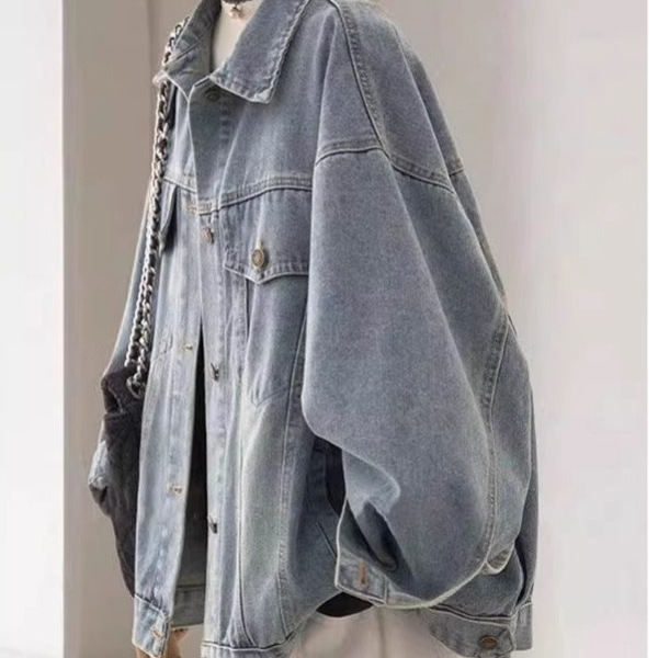 High-End Washed Light Blue Denim Jacket for Women 2026 Spring New Korean Style Casual Loose Slimming Jacket Top