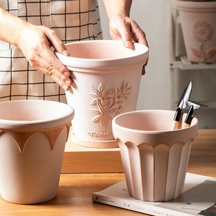 Roman relief flowerpot atomized white retro red clay flowerpot breathable old pottery pot garden green potted plant decoration