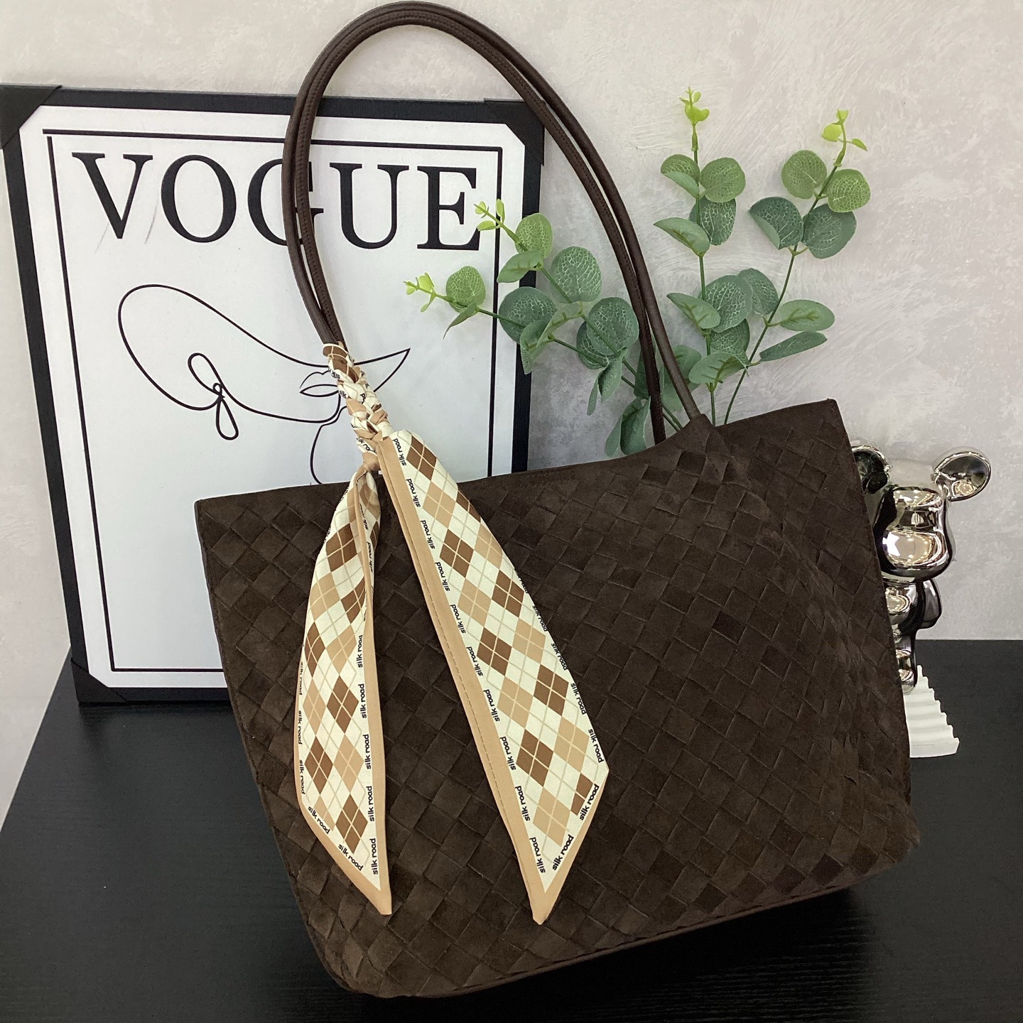 In-Stock Bv Genuine Leather Hand-Woven Tote Bag, Simple and High-End Feel, Genuine Leather Handbag, Shoulder Bag, Mother-Daughter Underarm Bag, Export
