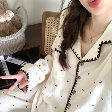 �ɐ�С��녶���˯��Ů�����⴩2026�¿��L����Ů���b�Ҿӷ���