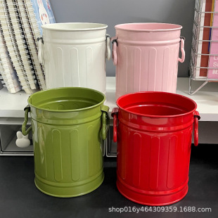 American Retro Iron Pen Holder Creative and Cute Student Desktop Living Room Office Stationery Makeup Brush Storage Small Iron Bucket