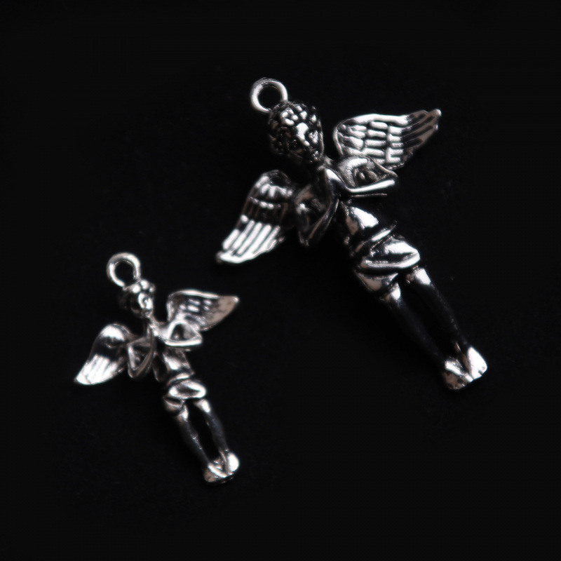Korean-Style Little Angel Pendant Necklace, Trendy Dark Style for Girls, Hip-Hop Nightclub Sweater Chain