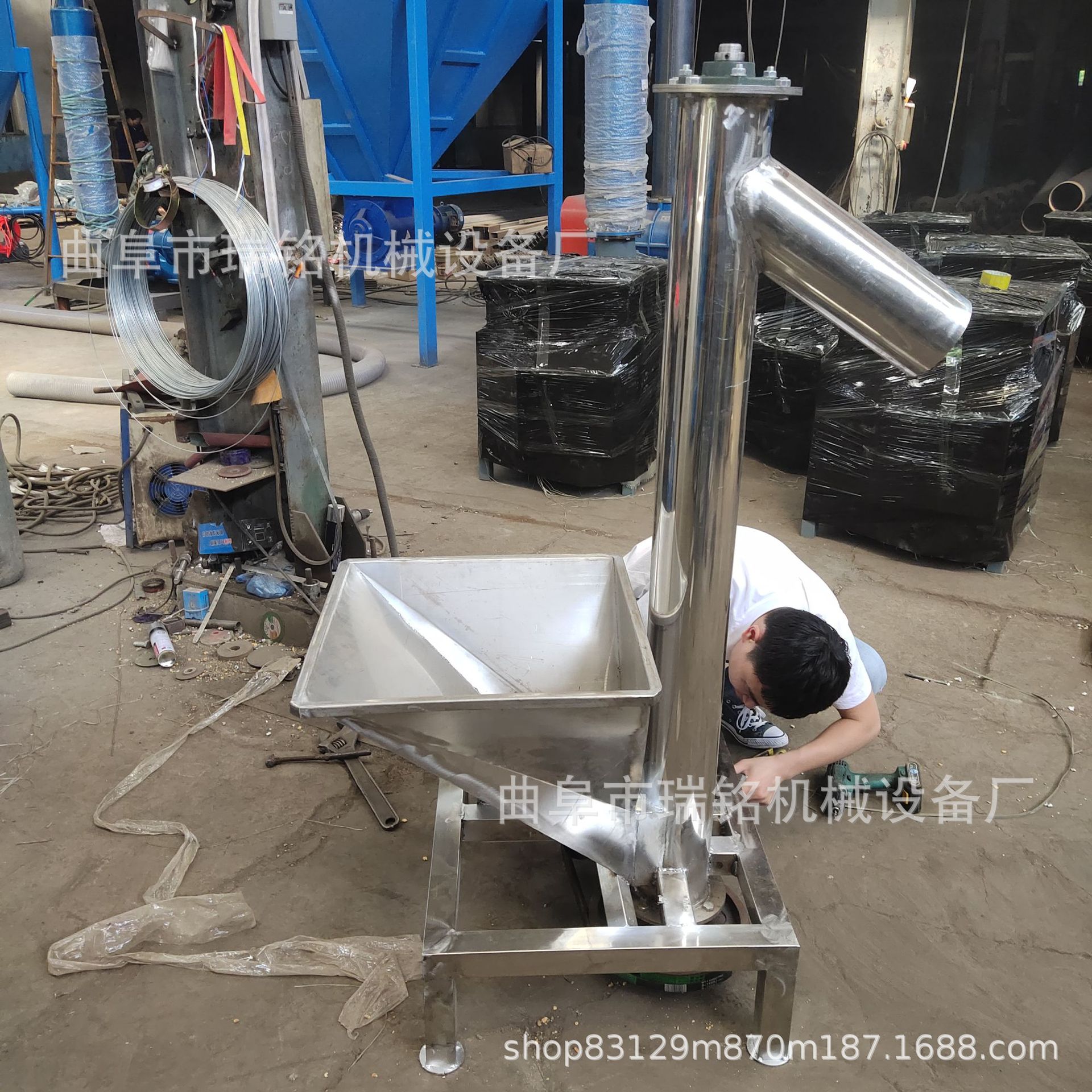 小型倾斜式自动螺旋送料机TGFF粉煤灰装罐车螺旋提升机白砂糖提升