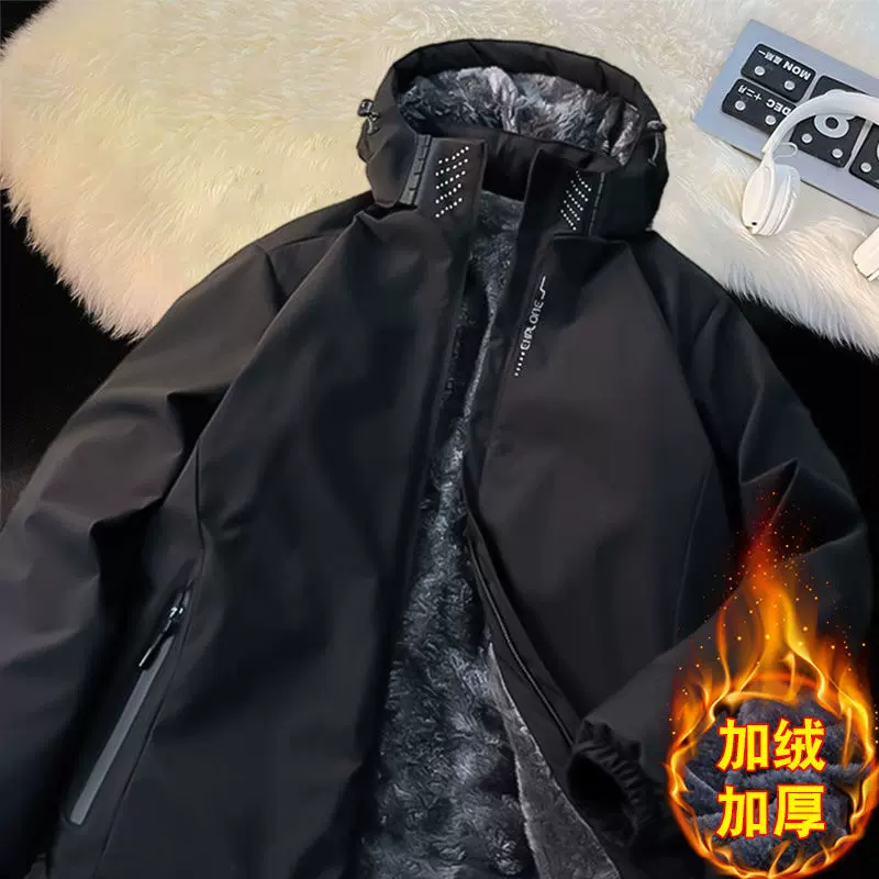 冬季新款加绒美式冲锋衣外套男连帽黑色户外大码防水防风潮流休闲