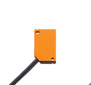 Original IFM Yifu gate inductive proximity switch IN5213 IN-3004-BPKG/6m/PH sensor