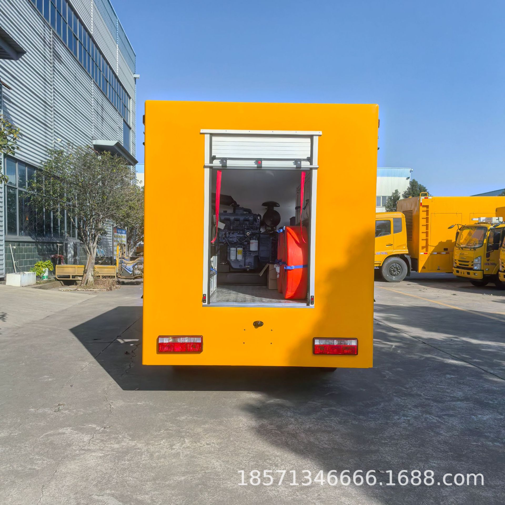 东风多利卡排水车