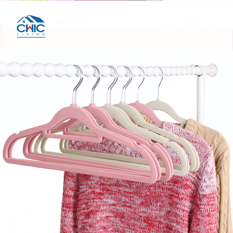 Percha de ropa al por mayor percha de plástico percha de almacenamiento de armario hogar flocado antideslizante sin costura flocado percha