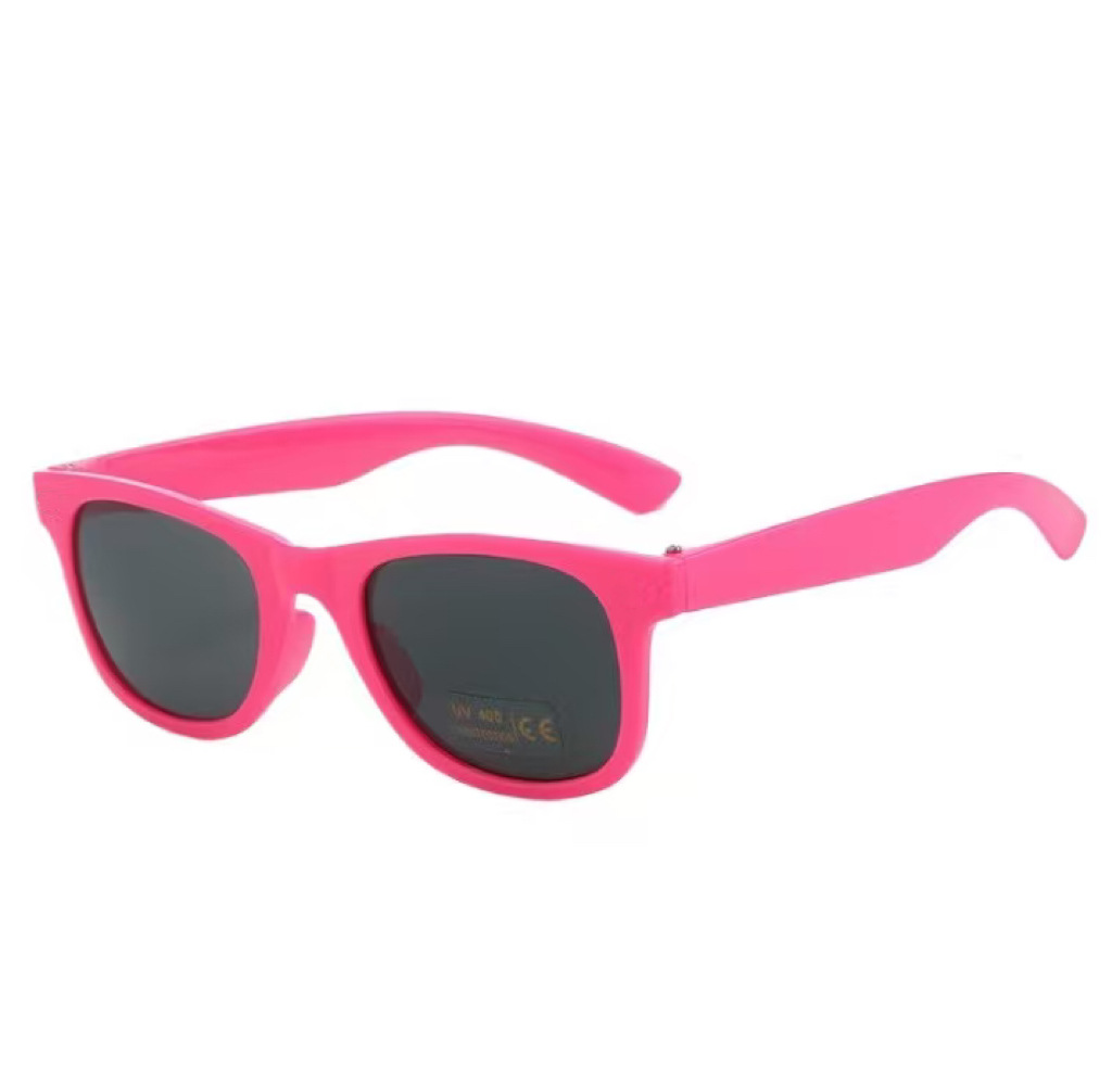Gafas de sol retro de moda 2025, estilo caramelo con clavos de sombrilla de arroz, venta al por mayor directa de fábrica