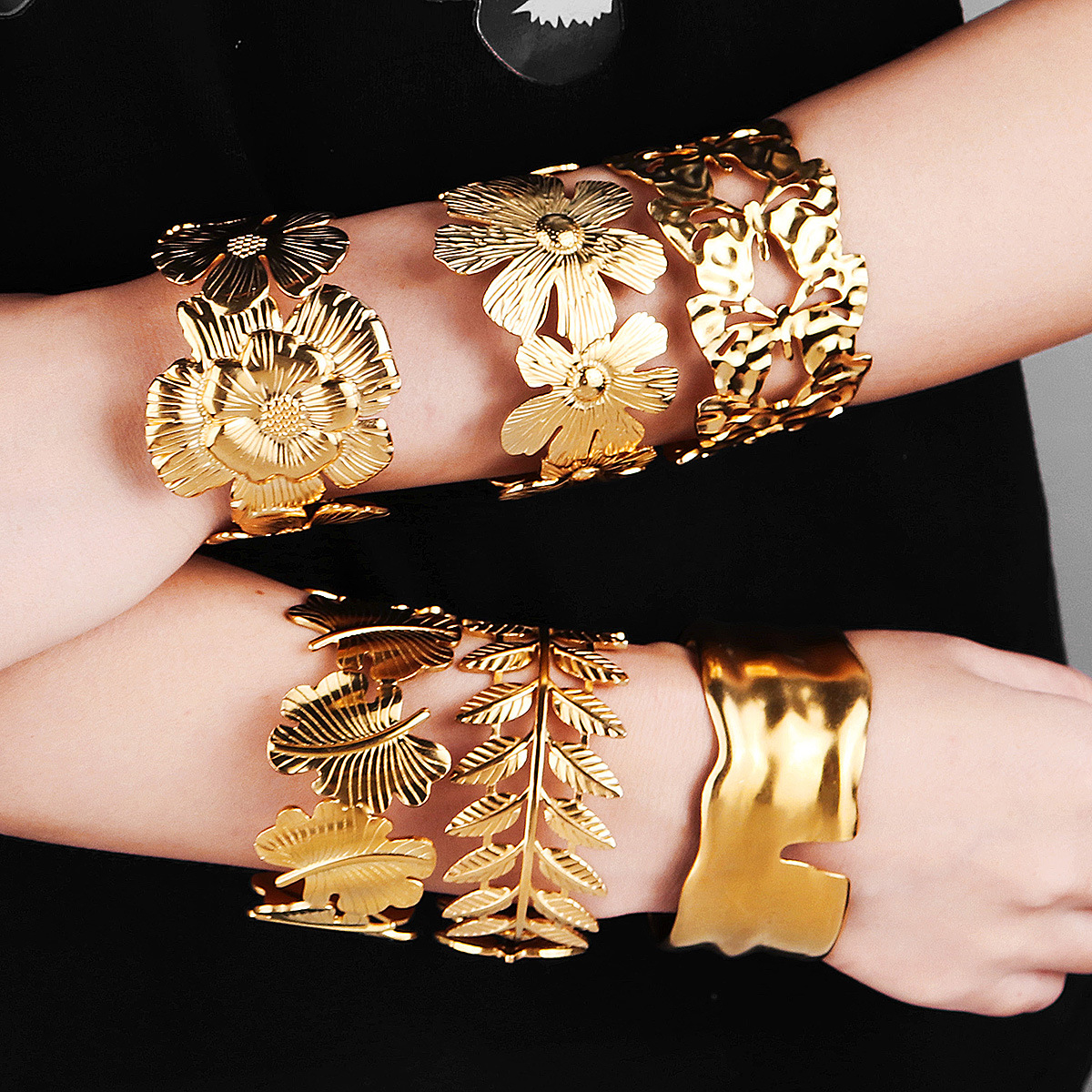 Vacation Classic Style Solid Color 304 Stainless Steel Plating Women's Bangle display picture 9