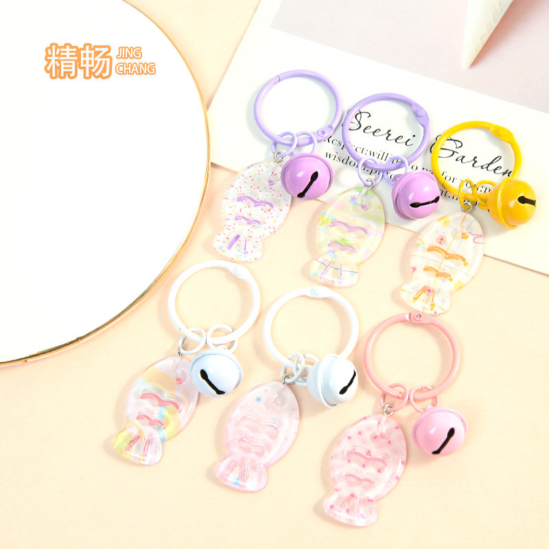 Creative transparent small fish keychain with bell, cute bag accessory, DIY beadwork material wholesale