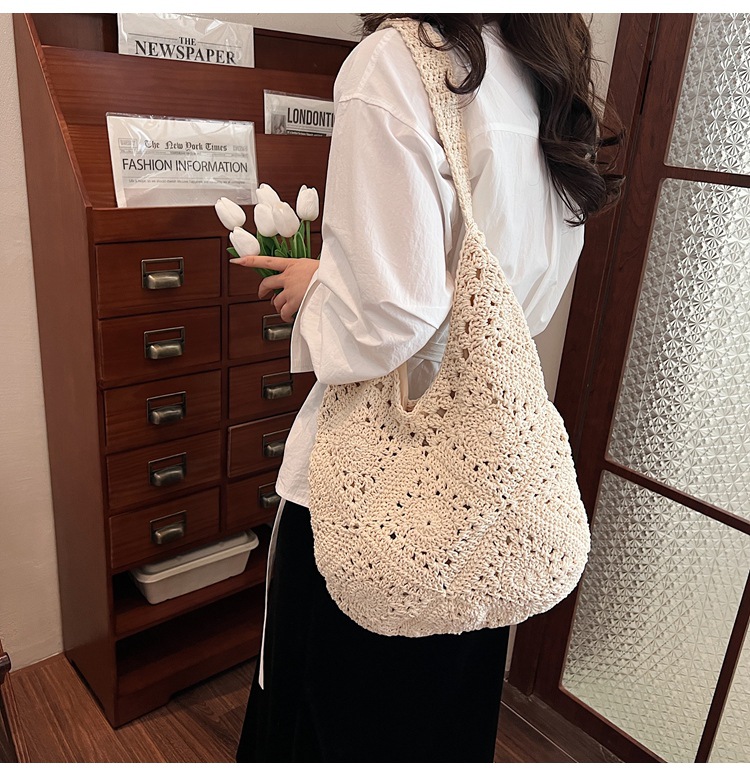 Trendy casual woven bag 2025 New style ins niche artistic straw woven bag Large capacity versatile single-shoulder armpit bag undefined