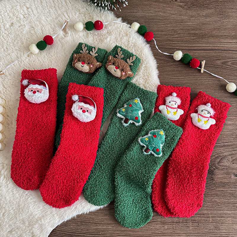 Children's Christmas Socks Warm Coral Fleece Cute Santa Elk Doll Thickened Warm Fleece Sleep Socks New Year Socks Children's Christmas Socks Warm Coral Fleece Cute Santa Elk Doll Thickened Warm Fleece Sleep Socks New Year Socks