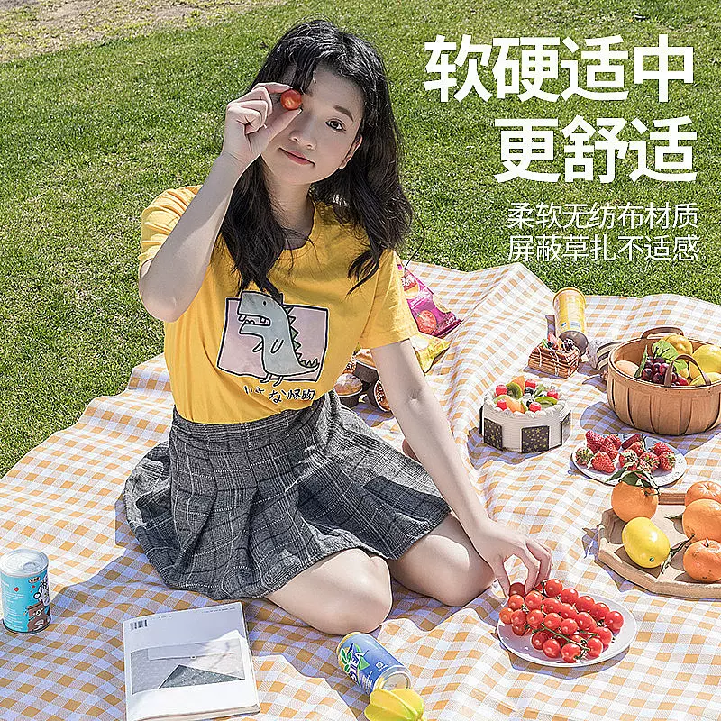 露营野餐垫收纳折叠防潮垫野餐布户外用品防水野炊郊游帐篷沙滩垫