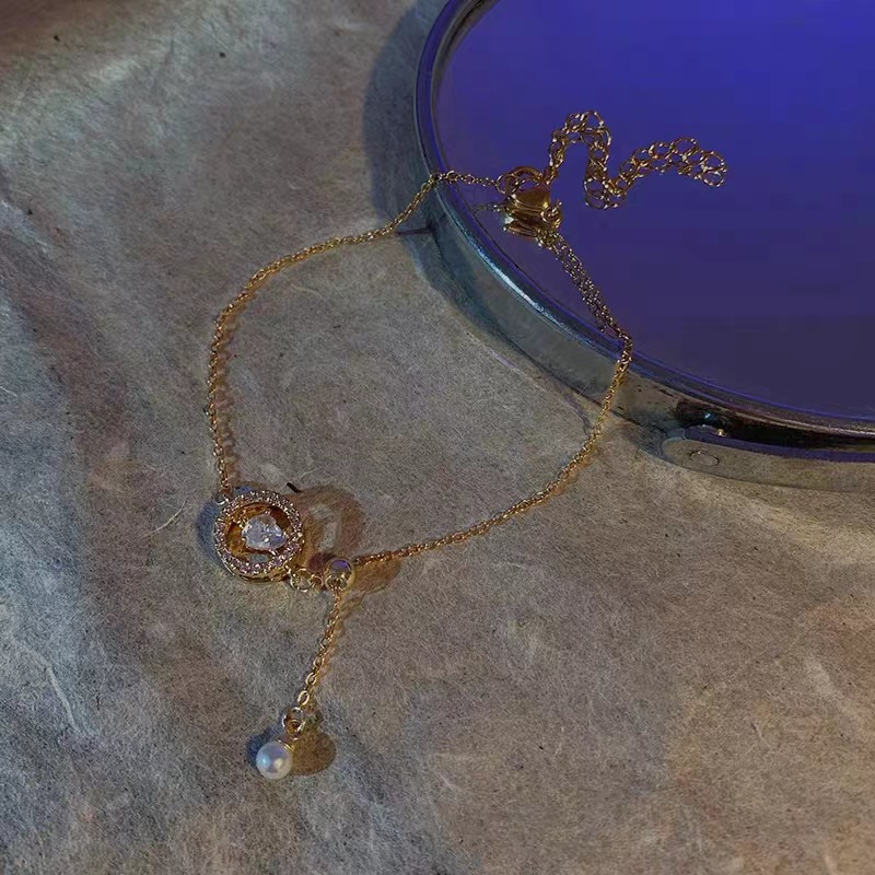 Small design bracelet