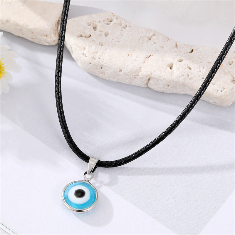 Turkey Blue Eyes Pendant Necklace Silver Covered Eye Leather Rope Necklace display picture 4