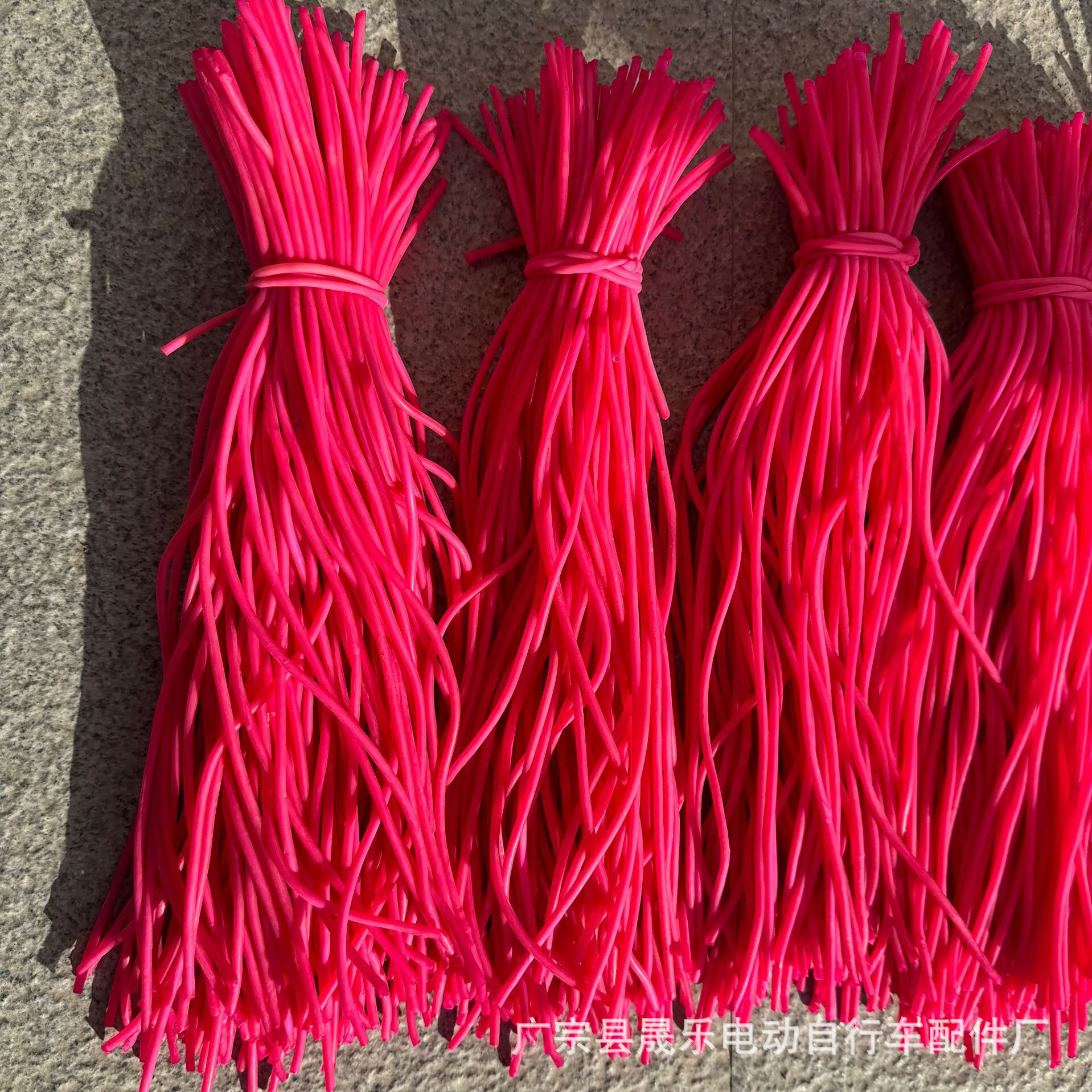 批发自行车乳胶气门芯  可做各种规格 各种彩色乳胶管 鱼饵皮筋