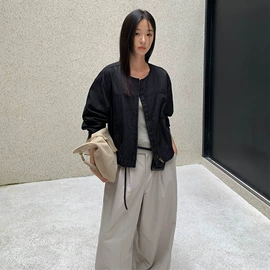 女式针织衫;女式衬衫;休闲裤