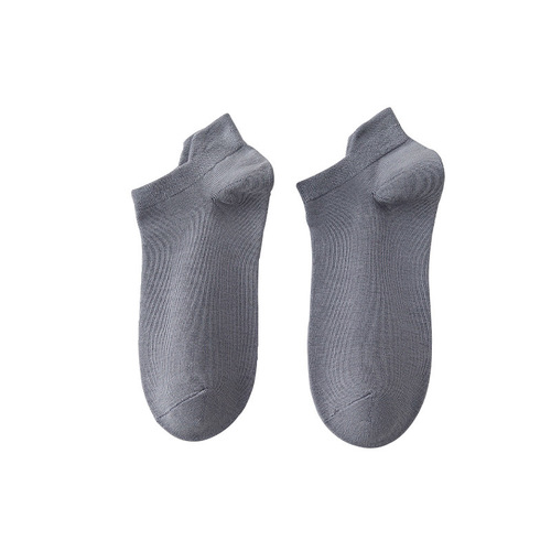 Spring men's solid color casual boat socks Korean college style shallow mouth invisible socks low-top breathable sports socks