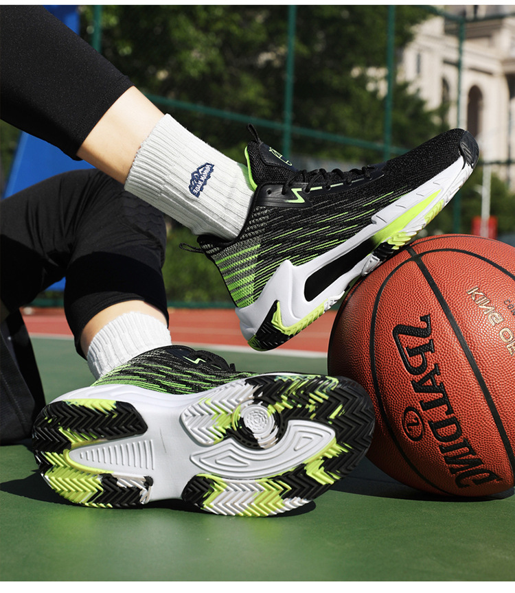 Large size breathable mesh rubber sole, anti slip and wear-resistant, medium to high school sports shoes, youth_voghion.com