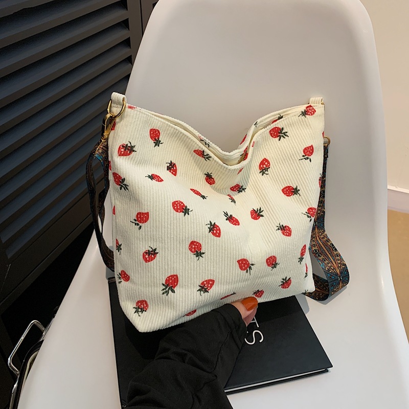 Damen Cord Umhängetasche Mit Erdbeermuster Im Koreanischen Stil_voghion.com