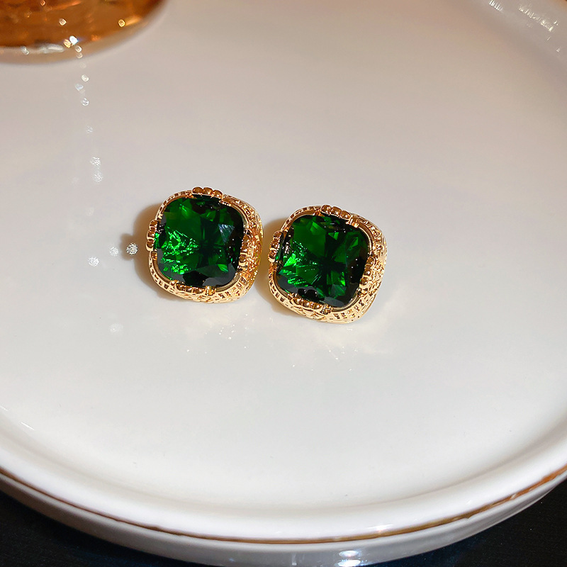 Temperamento de pendientes verdes pendientes ligeros lujosos de alto nivel sensación de pendientes zircon flores joyas geométricas al por mayor fábrica