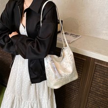 ����С������ʽ����Ů2025�¿���L�μ�Ҹ�°�������L�h��ˮͰ��