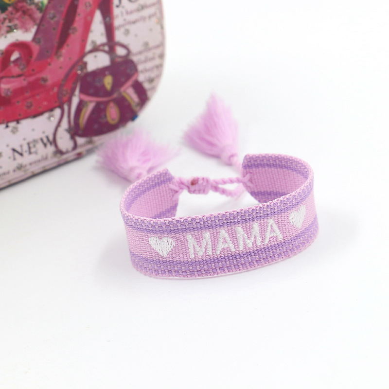 Europese En Amerikaanse Sieraden Moederdag Cadeau Etnische Stijl Borduurwerk Mama Lint Kwastje Geweven Vriendschapsarmband display picture 3