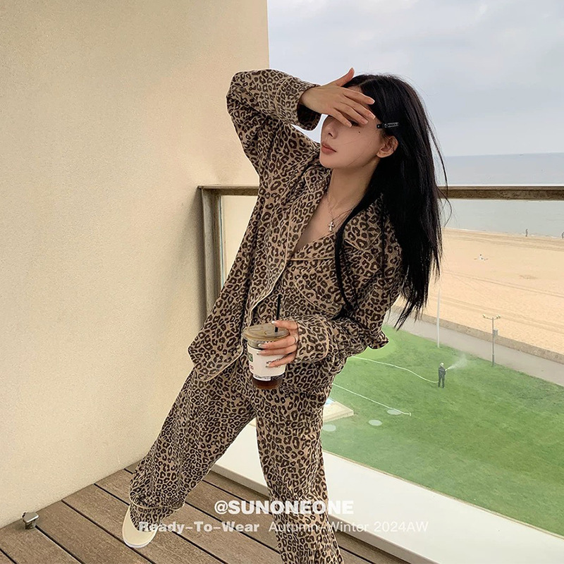 德绒睡衣女秋冬季新款豹纹开衫翻领加厚高级感宽松情侣家居服套装|undefined