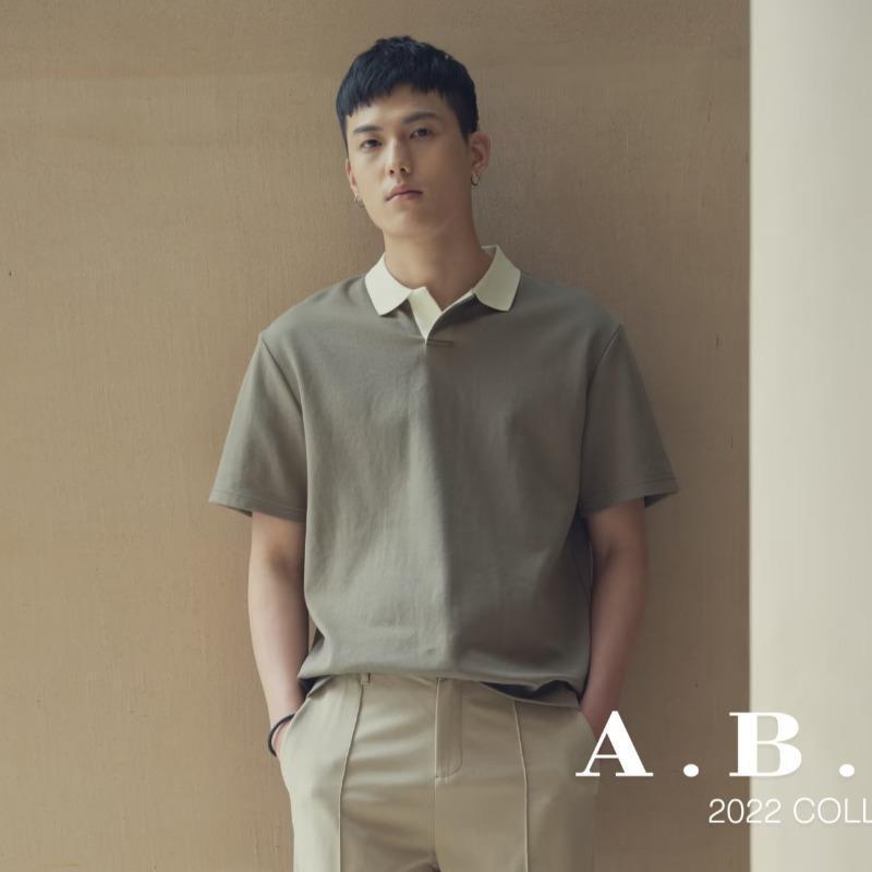 2023 verano manga corta Polo marca de moda de los Hombres estilo coreano suelta media manga de punto superior Ruan guapo solapa camiseta moda de los hombres