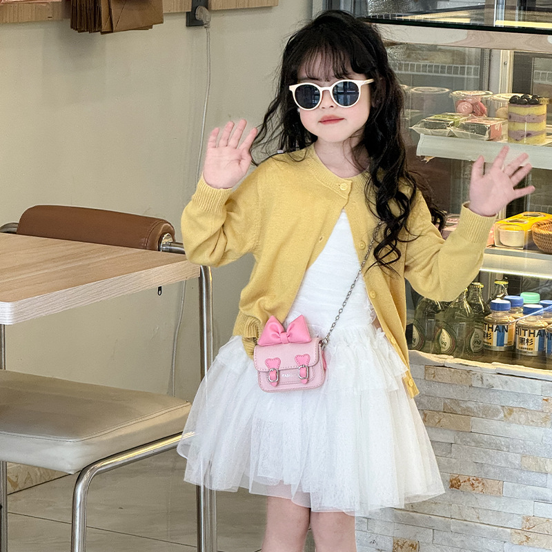 Versión coreana del bolso de hombro para niña con fragancia pequeña, bolso de mensajero para bebé con lazo lindo, bolso para niños con mini cadena de color sólido