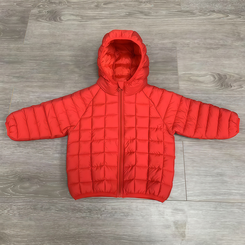 Nuevo abrigo con capuchón corto de color sólido cuadrado ropa de algodón infantil ropa de algodón de invierno chaqueta de algodón de bebé para hombres y mujeres