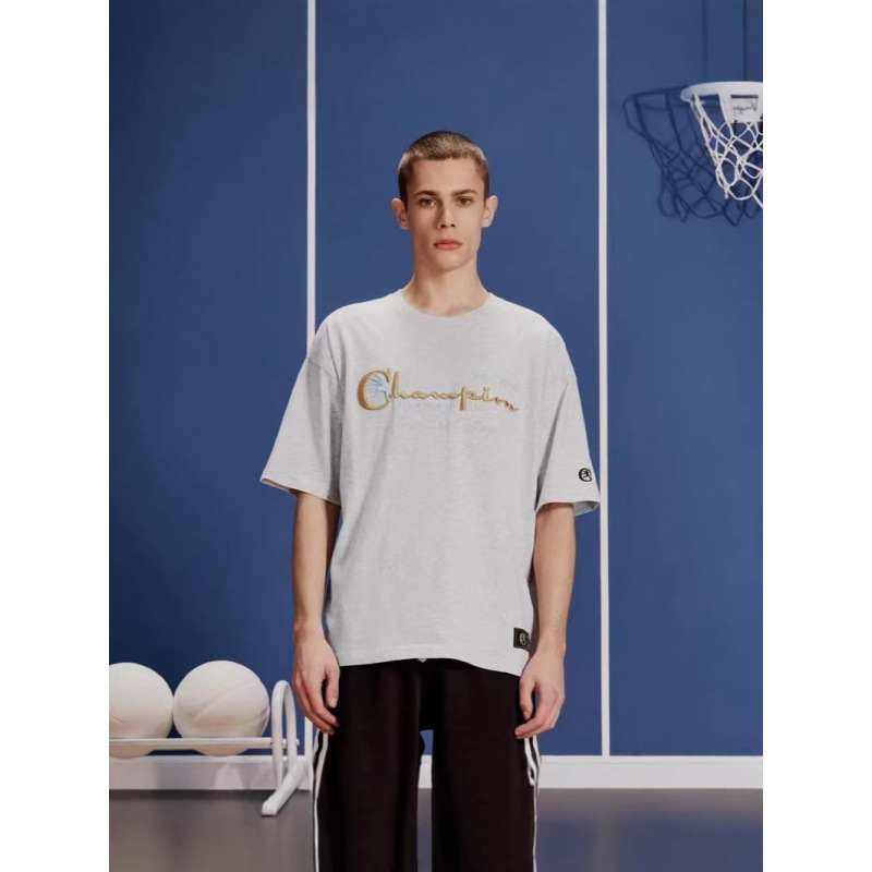 Complete with all three labels, champion short-sleeve summer new men's T-shirt, casual retro trendy brand half-sleeve top Complete with all three labels, champion short-sleeve summer new men's T-shirt, casual retro trendy brand half-sleeve top