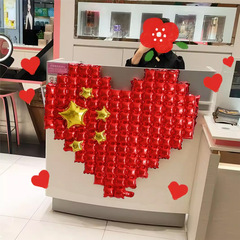 中秋節と建国記念日の店舗や幼稚園のイベント装飾シーンのレイアウトに、バルーンやジュエリーショップの装飾が施されています。
