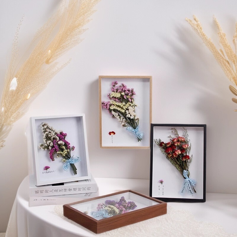 Wholesale of Carefully Selected Dried Flower Photo Frames for Valentine's Day Handmade DIY Three-Dimensional Hollow Specimen Display Frames 8inch 7inch Table Setting Wholesale of Carefully Selected Dried Flower Photo Frames for Valentine's Day Handmade DIY Three-Dimensional Hollow Specimen Display Frames 8inch 7inch Table Setting