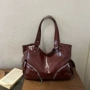 新款手提大容量单肩托特包