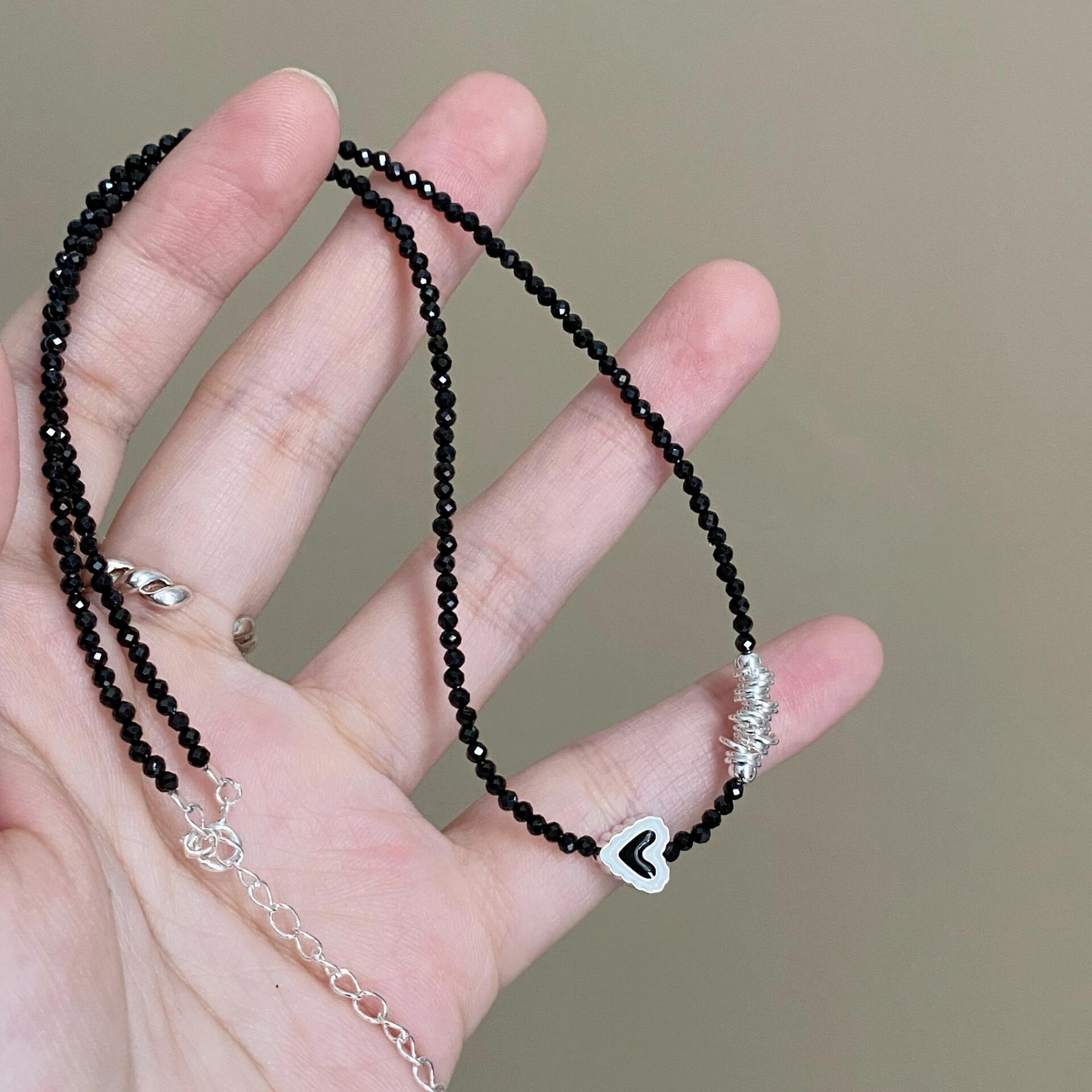 S925純銀天然黑尖晶滴油愛心項鍊女小眾設計韓國ins風甜酷鎖骨鏈