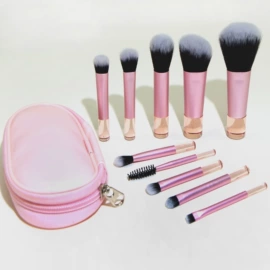 化妆刷、刷包;化妆工具套装;粉扑、美妆蛋